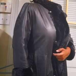 Ladies Large 1980s Custom Leathercraft Process Full Length Coat with Faux Fur